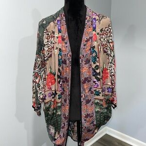 Tolani floral viscose cover top raglan sleeve open style size small oversized